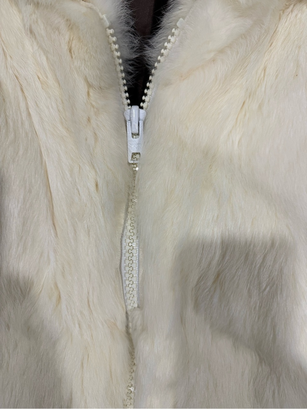 Off white Rabbit fur - Picture 3 of 6